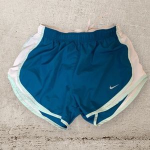 Nike Dri-Fit Blue and White Lined Running Shorts. Womens Size Medium